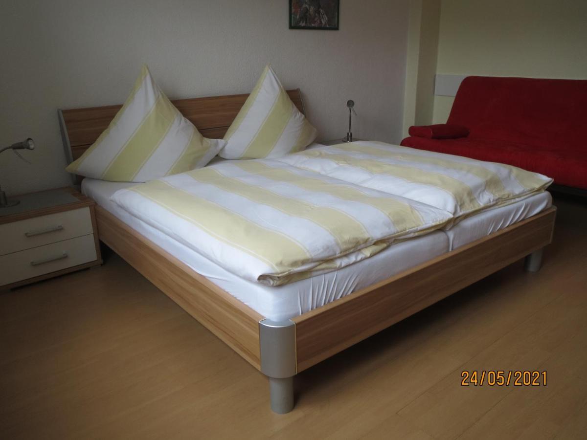 Hotel Und Gaestehaus Gute Quelle Кохем Екстериор снимка